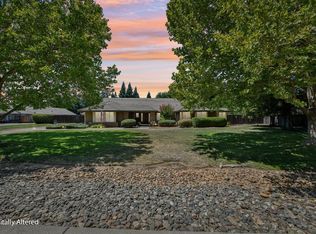 8238 Ardenness Dr, Sacramento, CA 95829