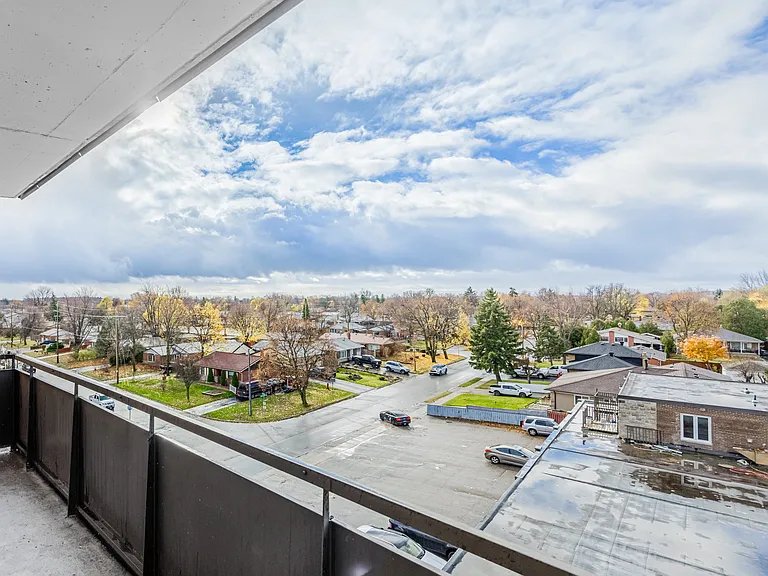 110 McLaughlin Rd N #201 — Photo 9