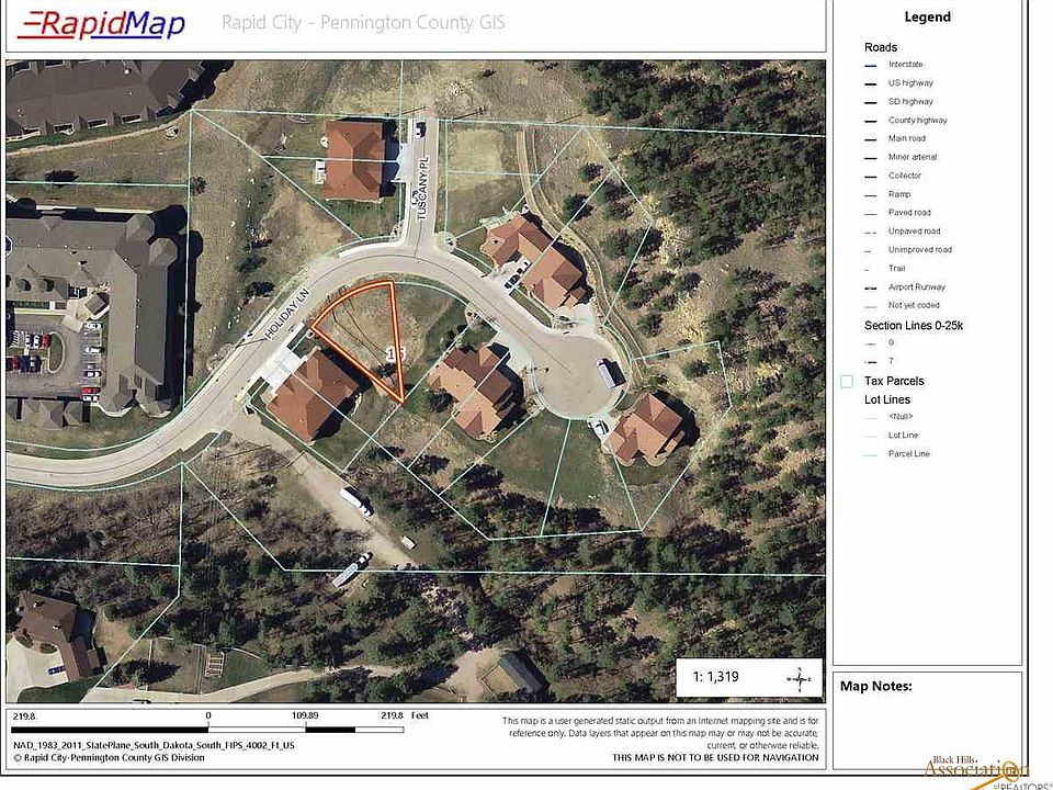 2nd image of 2505 Holiday Ln