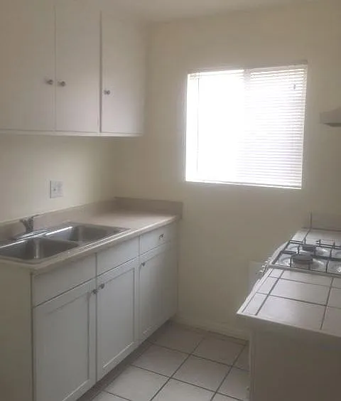Kitchen View 002