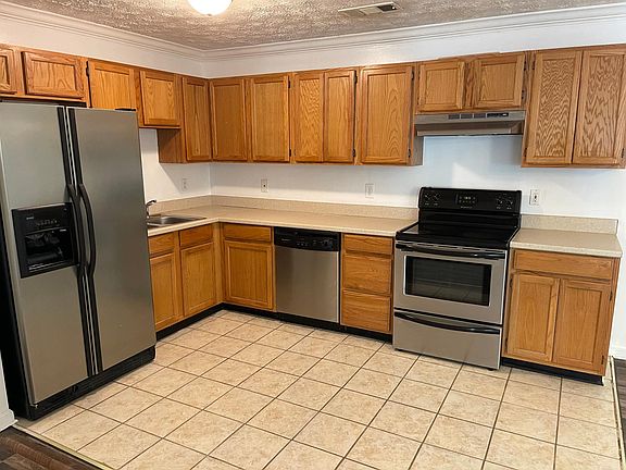 4th image of 252 Shallowford Dr