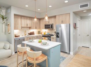 Rivair Apartment Homes, San Diego, CA 92108