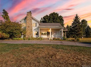 8470 Wise Rd, Commerce Township, MI