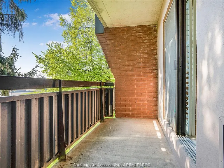 202 Campus Pkwy #207 — Photo 20