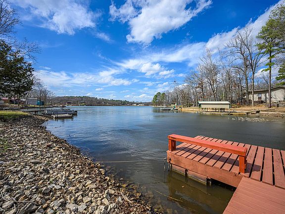 5th image of 152 E Lakeshore Dr