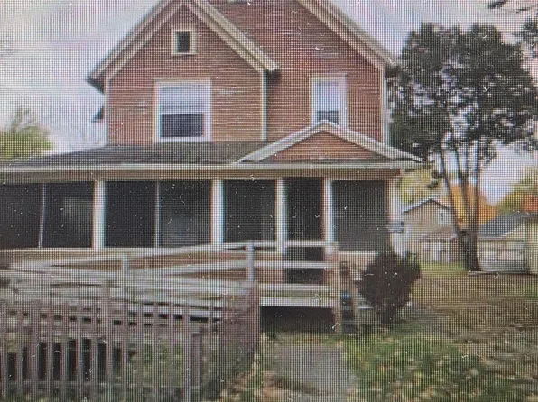 113 W Walnut St, Albion, MI 49224