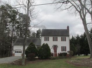 1194 Wolf Trap Rd, South Boston, VA 24592