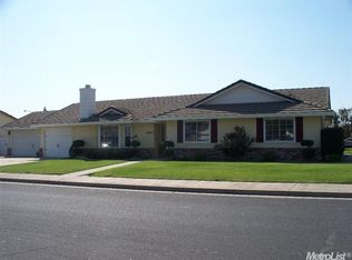 8485 Magnolia Dr, Hilmar, CA 95324