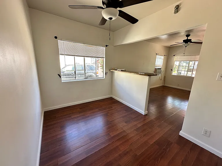 821 Orange Grove Ave — Photo 14