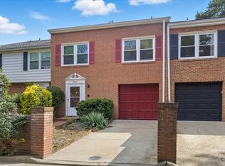 3742 12th St S, Arlington, VA 22204