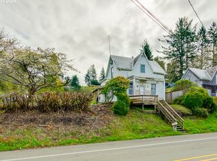 9275 5th St, Bay City, OR