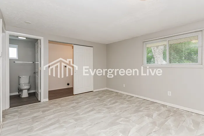 5013 Tewkesbury Dr — Photo 5