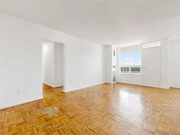 20 Edgecliff Golfway #1609, Toronto, ON M3C 3A4