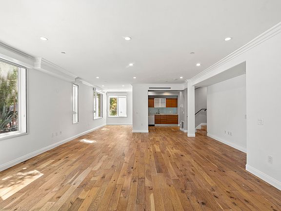 2nd image of 1283 Havenhurst Dr Unit 101
