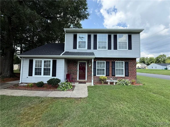 1034 Aubuchon Rd, Richmond, VA 23223