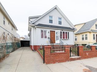 207 New York Ave, Providence, RI 02905