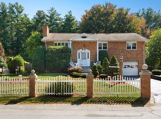 51 Brentwood Dr, Southbridge, MA 01550