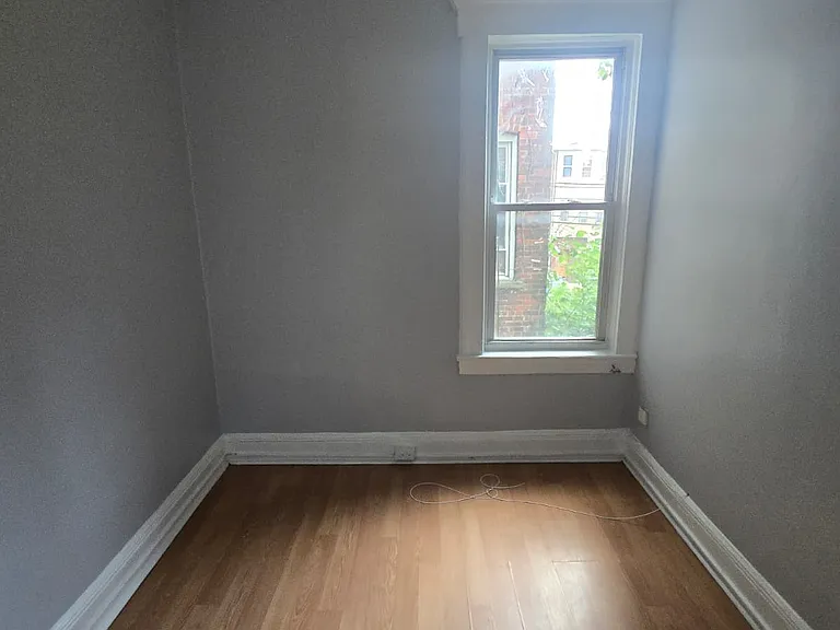 166 8th St #4AA — Photo 6