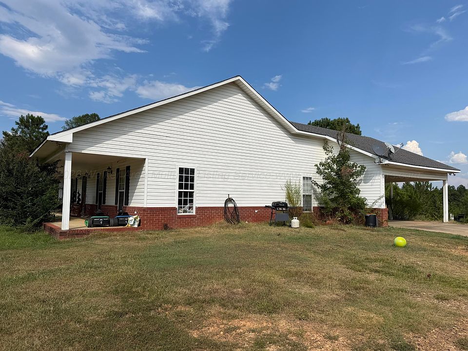2nd image of 3692 Smith Rd