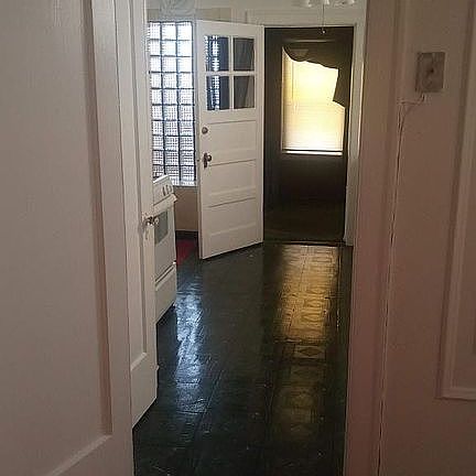 2nd image of 8134 S Maryland Ave