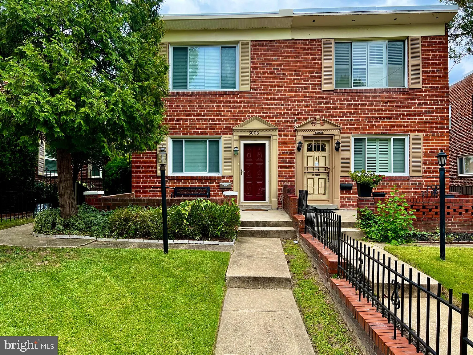 3 bed, 2.5 bath, 1364 sqft, $2,900 — Photo 1