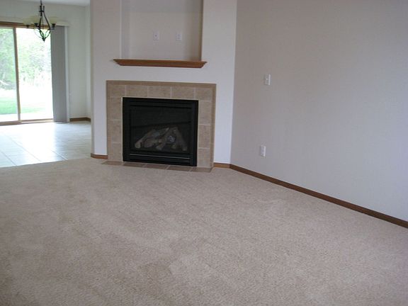 2nd image of 2915 40th Ave S #31679A107
