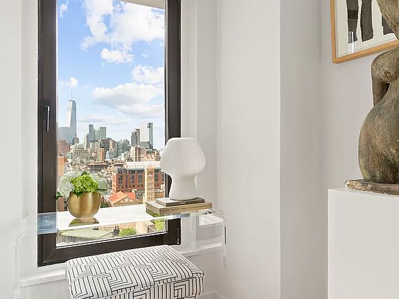 2nd image of 1 5th Ave APT 19E