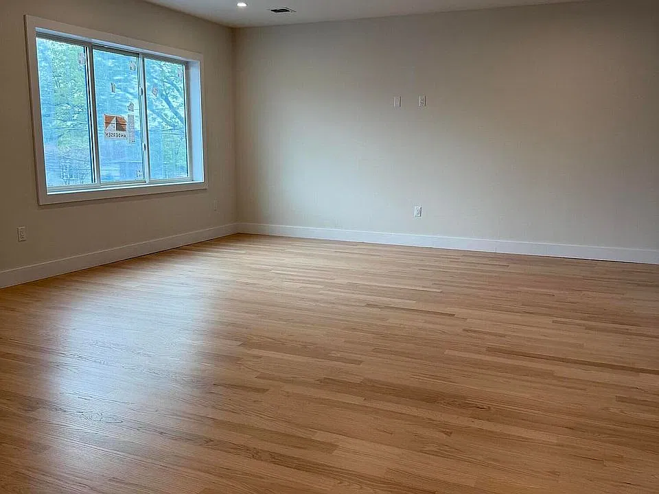 3305 Richmond Ave — Photo 4