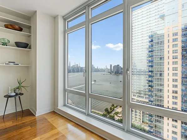 2 Northside Piers APT 20N, Brooklyn, NY 11249