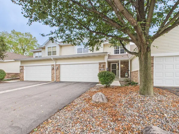 7974 Autumn Ridge Way, Chanhassen, MN 55317