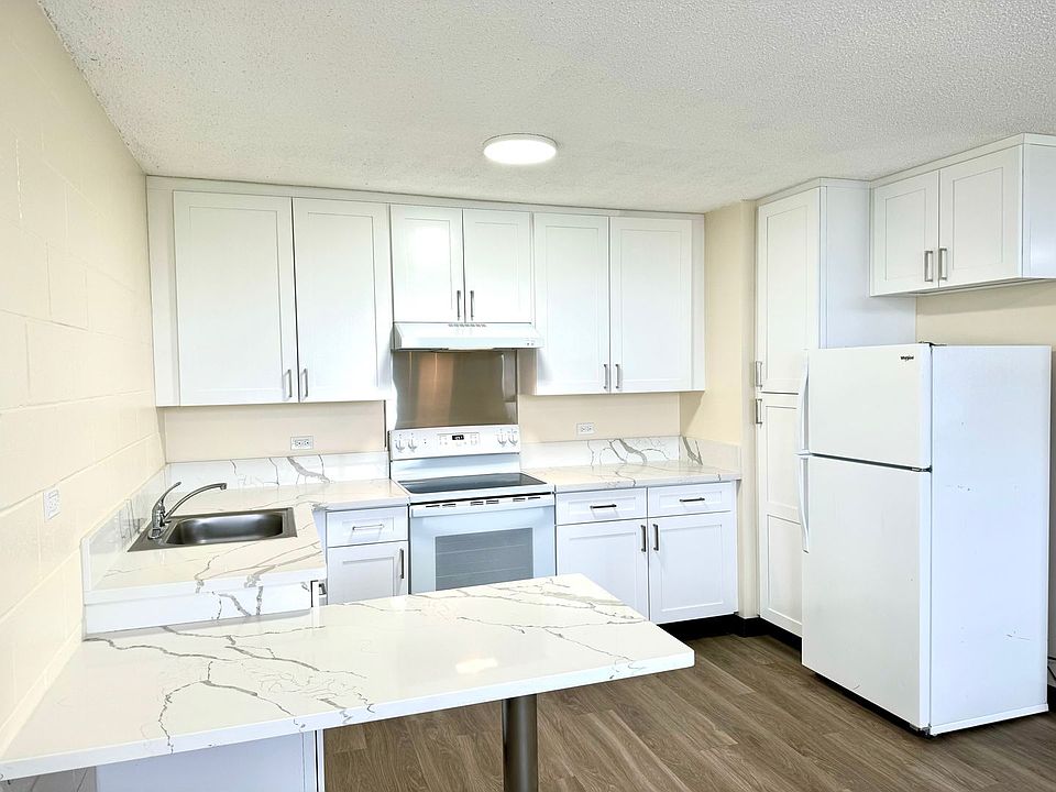 1st image of 510 Magellan Ave #1