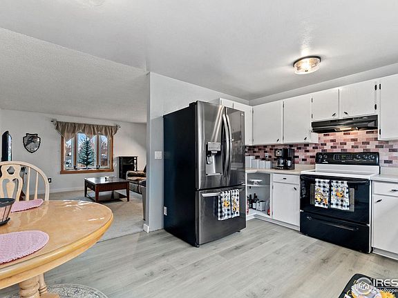 5th image of 4290 Woodglen Blvd