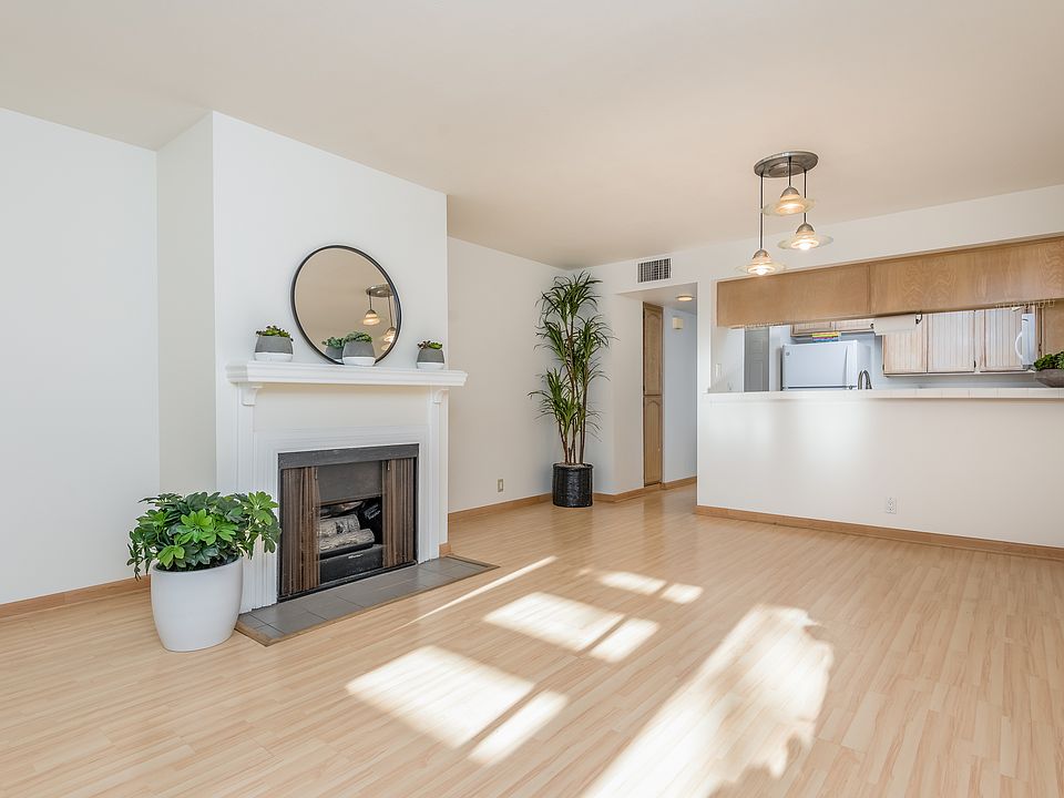 1st image of 7634 Hollister Ave Unit 255