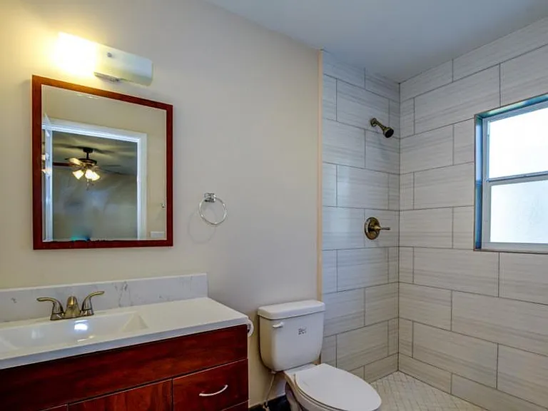 7395 Albany Rd — Photo 13