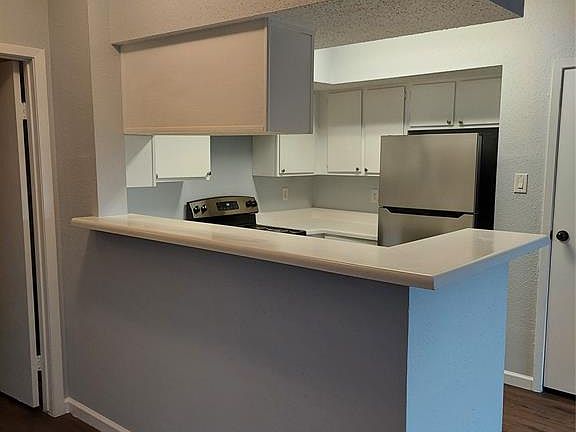 2nd image of 10855 Meadowglen Ln APT 1108