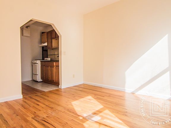 2nd image of 151 Orchard St #14A