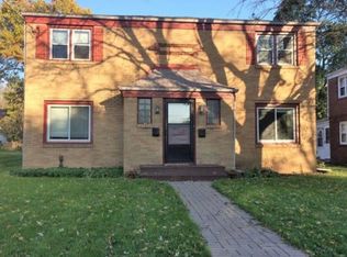 717 N Highland Ave, Rockford, IL 61107