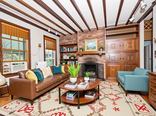 31 Myrtle St APT 4, Boston, MA 02114