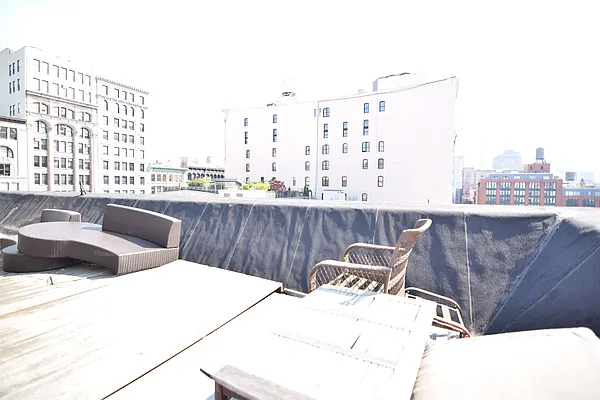 Rented by Bold New York | media 11