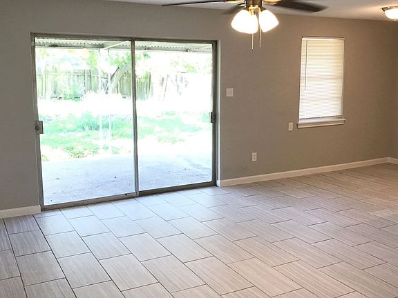 4th image of 205 Grantham Rd