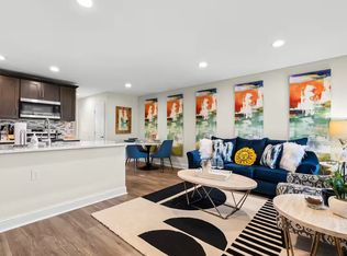 Royal Oak Place Apartments, Royal Oak, MI 48073