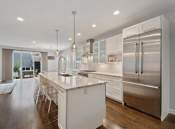 5th image of 4817 N Seeley Ave