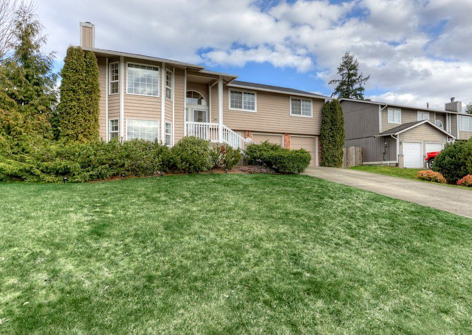 1st image of 14011 121st Avenue Ct E