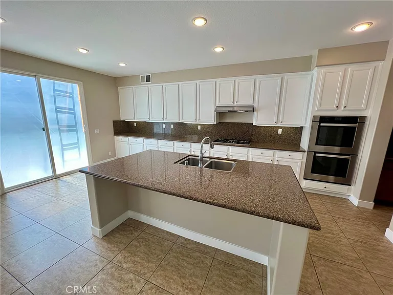 6686 Sand Dunes St — Photo 10