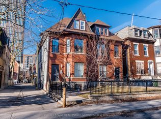 118 Pembroke St #1, Toronto, ON M5A 2N8