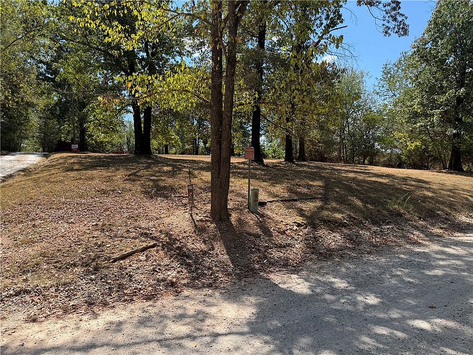 2nd image of 9871 Fair Ln