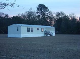 2358 Sandy Ln, Bennettsville, SC 29512