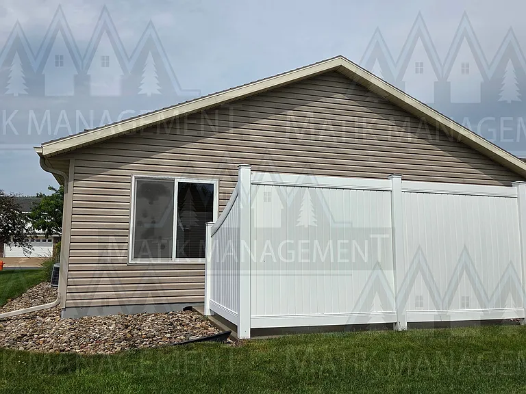 2581 Hawk Ridge Ct SE — Photo 51