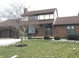 106 Lakewood Dr, Bellefontaine, OH