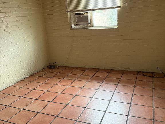 5th image of 5326 E Willard St #5326